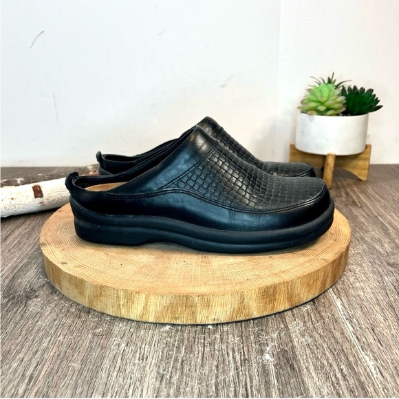 Birkenstock Shoes - *Birkenstock Footprints | Ashby Woven Leather Mules in Black Size 36/5 N
